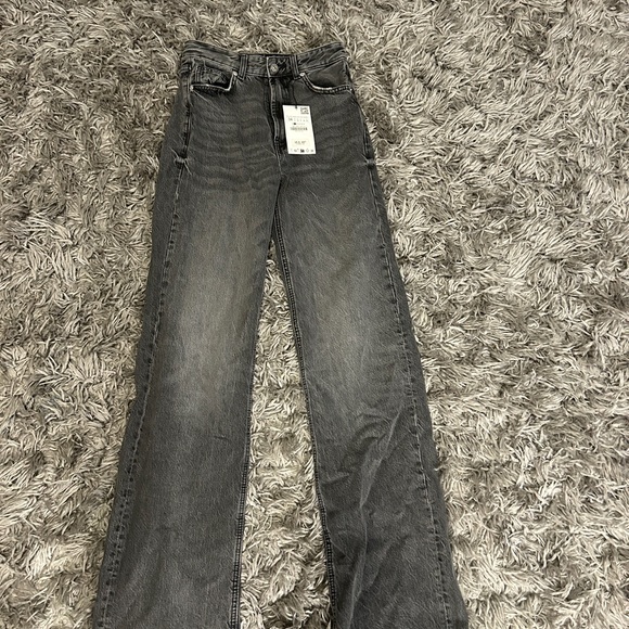 Zara Denim - Zara Women's Straight Leg Jeans
